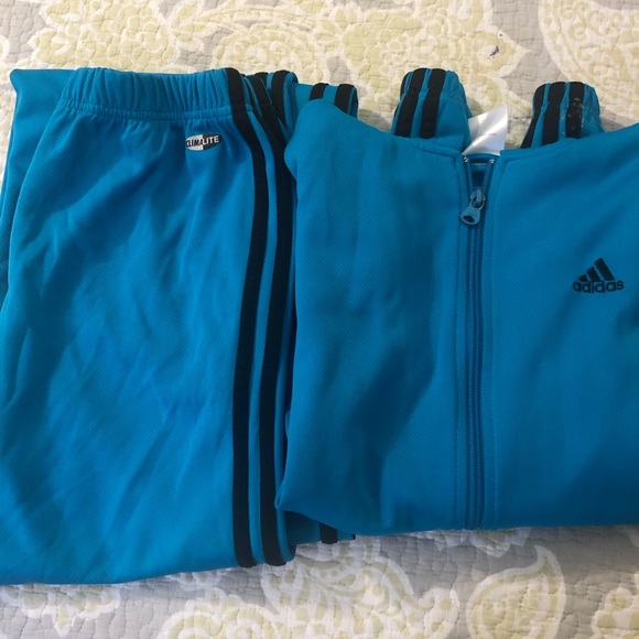 adidas sweatpants and sweater set